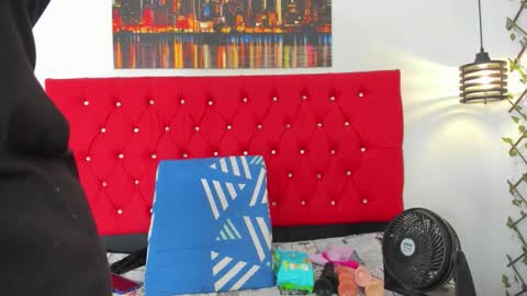 Carolina online show from 11-02-25, 02:19