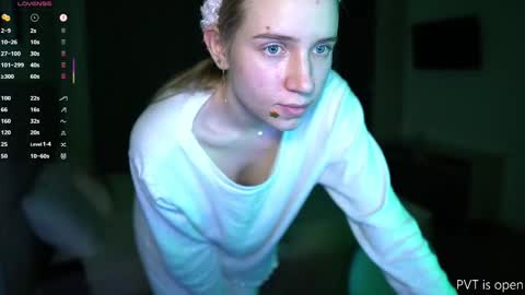 Michelle online show from 10-31-25, 10:33