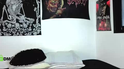 Snapshot of sweet__natashaa chatting on 04-17-26, 06:00 Natasha independent modelo online show from 04-17-26, 06:00