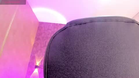 Snapshot of sweet__vanessa1 chatting on 06-22-26, 03:25 Vanessa online show from 06-22-26, 03:25