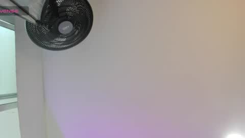 Snapshot of sweet__vanessa1 chatting on 07-05-26, 11:01 Vanessa online show from 07-05-26, 11:01