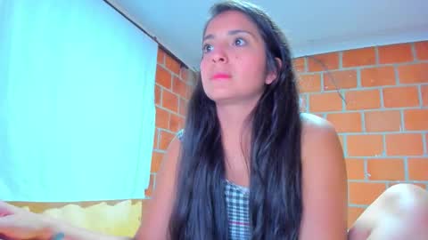 Snapshot of sweet_and_hot_alaia chatting on 09-24-25, 03:43 sweet and hot alaia online show from 09-24-25, 03:43