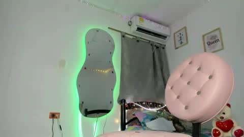 sweet_angelicaxxx online show from 06-08-26, 06:03