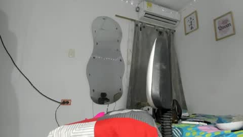 sweet_angelicaxxx online show from 07-04-26, 08:31