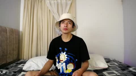 Snapshot of sweet_angels0 chatting on 04-01-26, 09:45 Andy online show from 04-01-26, 09:45