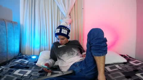 Snapshot of sweet_angels0 chatting on 04-06-26, 01:03 Andy online show from 04-06-26, 01:03