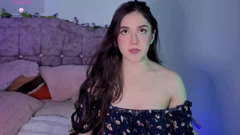 Snapshot of sweet_anllela chatting on 05-26-26, 02:40 Sthefany Lauren Independent Model online show from 05-26-26, 02:40