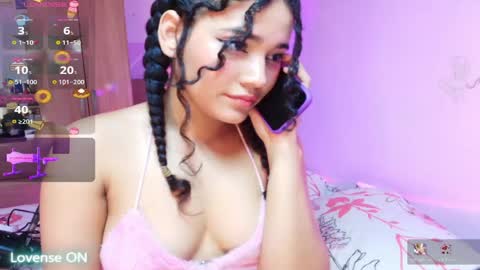 Snapshot of sweet_april2005 chatting on 05-19-26, 02:56 April sweet online show from 05-19-26, 02:56