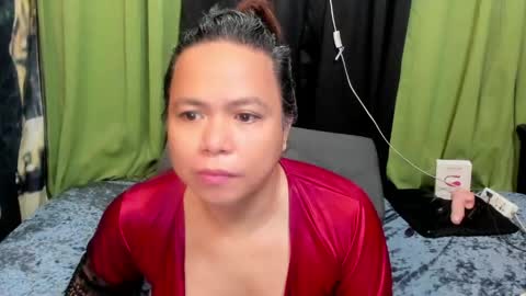 Snapshot of sweet_asiants_4u chatting on 05-03-26, 12:27 izza izzasweet online show from 05-03-26, 12:27