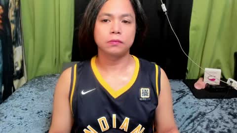 Snapshot of sweet_asiants_4u chatting on 05-06-26, 12:52 izza izzasweet online show from 05-06-26, 12:52