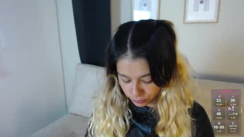 Bella Valery online show from 04-09-26, 12:32