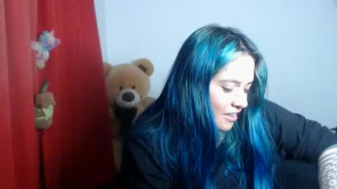 Snapshot of sweet_bubblee chatting on 05-16-26, 11:25 Bubbles online show from 05-16-26, 11:25