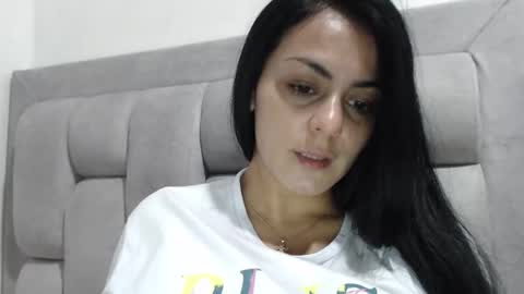 dulce online show from 09-29-25, 01:49