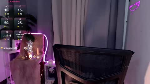 sweet_candyxz online show from 11-06-25, 02:29