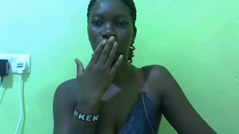 sweet_cherie1 online show from 04-05-26, 05:04