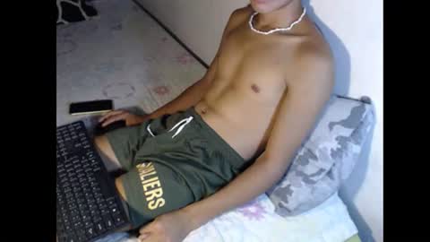 Snapshot of sweet_cummer00 chatting on 10-20-25, 07:03 sweet_cummer00 online show from 10-20-25, 07:03