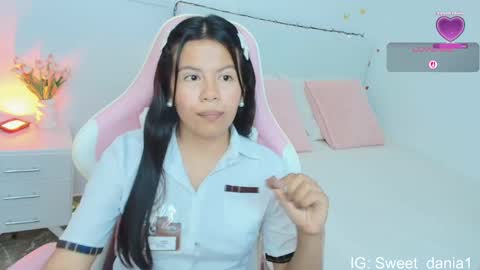 Snapshot of sweet_dania_ chatting on 09-25-25, 05:44 sweet_dania_ online show from 09-25-25, 05:44