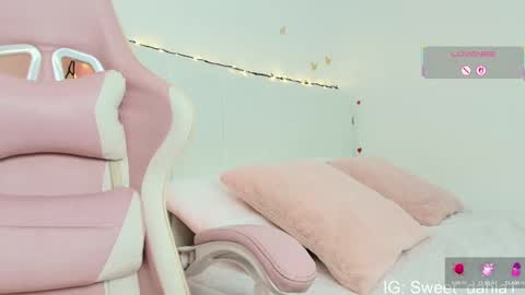 Snapshot of sweet_dania_ chatting on 10-09-25, 06:55 sweet_dania_ online show from 10-09-25, 06:55