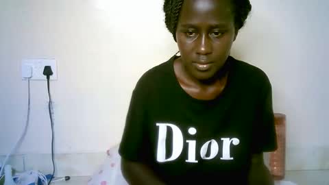 sweet_diva19 online show from 03-11-25, 06:43