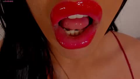 sweet_eliizabeth online show from 07-28-26, 04:39