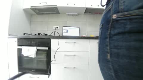 Snapshot of sweet_ella chatting on 03-11-25, 09:45 online show from 03-11-25, 09:45