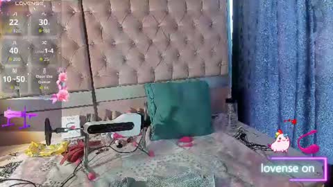 Snapshot of sweet_emmili chatting on 07-09-26, 12:20 emmili online show from 07-09-26, 12:20
