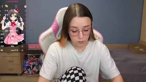 Alice online show from 01-09-25, 03:26