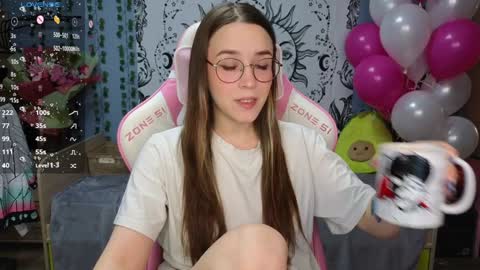 Alice online show from 01-21-25, 02:43