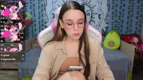 Alice online show from 02-12-25, 04:01