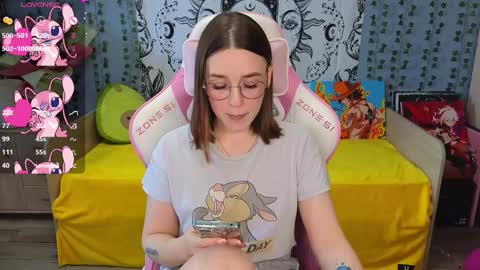 Alice online show from 02-26-25, 03:10