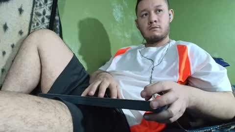 Snapshot of sweet_guy36 chatting on 09-12-25, 06:08 sweet_guy36 online show from 09-12-25, 06:08