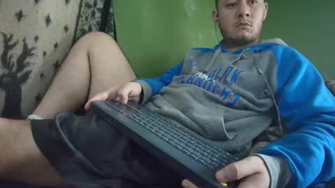 Snapshot of sweet_guy36 chatting on 09-13-25, 03:45 sweet_guy36 online show from 09-13-25, 03:45