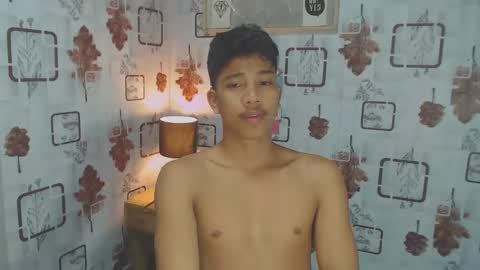 Snapshot of sweet_guyxx chatting on 02-22-25, 06:52 sweet_guyxx online show from 02-22-25, 06:52