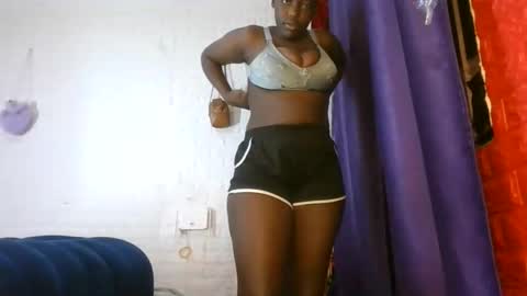 sweet_hennessey online show from 05-23-26, 09:08