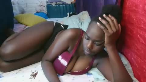 sweet_hennessey online show from 05-26-26, 10:11