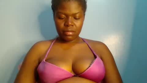 Snapshot of sweet_jamiie chatting on 10-13-25, 10:32 jay online show from 10-13-25, 10:32