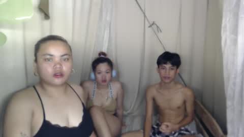 Snapshot of sweet_jassx chatting on 03-05-25, 12:49 Sweet jassxxx online show from 03-05-25, 12:49