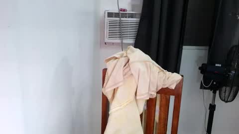 Jenny3 online show from 12-23-25, 08:45