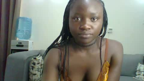 Snapshot of sweet_jenica chatting on 02-03-25, 06:02 ESTHER NEEMA online show from 02-03-25, 06:02