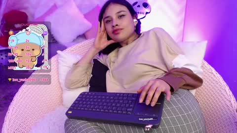 Snapshot of sweet_kaalisa chatting on 01-18-25, 09:55 KAALISA online show from 01-18-25, 09:55