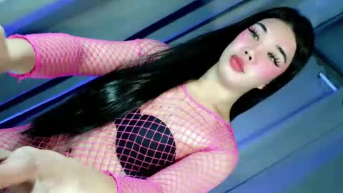 sweet_katrina69 online show from 12-15-25, 12:42