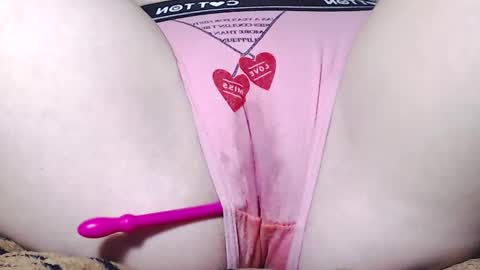 Kitten online show from 02-06-25, 10:26