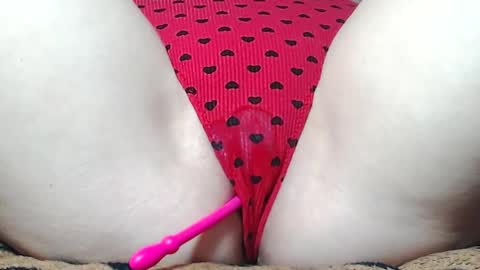 Snapshot of sweet_kitten25 chatting on 05-17-26, 08:23 Kitten online show from 05-17-26, 08:23