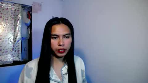 sweet_kyline69 online show from 11-05-25, 01:00