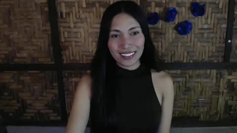Snapshot of sweet_lady14 chatting on 06-07-26, 04:00 sweet_lady14 online show from 06-07-26, 04:00