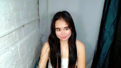 Snapshot of sweet_laika chatting on 12-03-25, 05:22 LAIKA online show from 12-03-25, 05:22