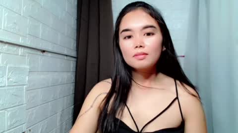 LAIKA online show from 07-04-26, 01:23