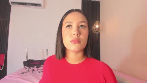 Lemarie online show from 07-30-26, 12:15