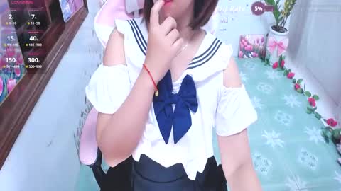 Lily online show from 09-28-25, 01:44