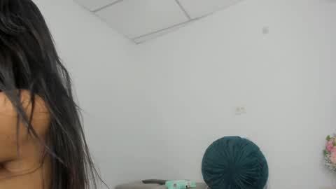 sweet_litle online show from 04-09-26, 04:34